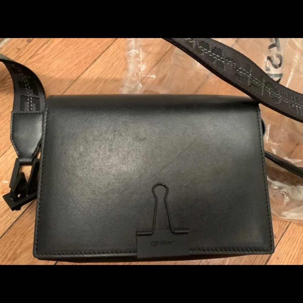 Black off white bag - Picture 3 of 9